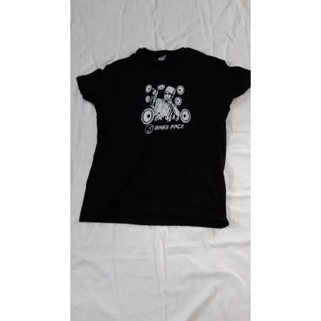 Gadget Pack FinizioPowerTeam Bass Face T-Shirts (Varie Taglie e colori)  Adesivo portachiavi Sacca Braccialetti