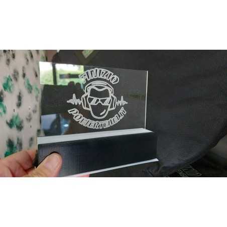 Lampada Retroilluminata a Led con Logo personalizzato inciso a CNC FINIZIOPOWERTEAM.IT